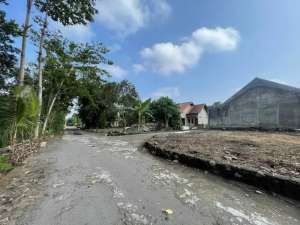 Jual Cepat Langsung Balik Nama Tanah Dekat Besi-Jangkang lokasi di Sleman Kab., tersedia melalui melalui situs Olx