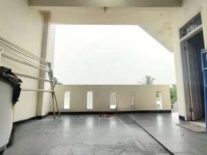 jual cepat rumah 3 lantai full furnish di pekayon galaxy lokasi di Bekasi Kota, tersedia melalui melalui situs Olx