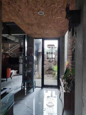 Jual Cepat Rumah Full Furnished Karya Arsitek Yu Sing,Lokasi strategis di Ozone Residence, Veteran - Jakarta Selatan lokasi di Jakarta Selatan, tersedia melalui melalui situs Olx