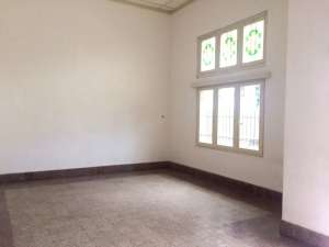 Jual Cepat RumahJl. Sumbawa Surabaya Pusat lokasi di Surabaya Kota, tersedia melalui melalui situs Olx