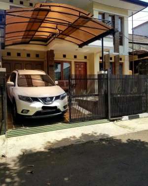 Jual Cepat Rumah LUAS, CARPORT BESAR Hermina Arcamanik, UjungBerung lokasi di Bandung Kota, tersedia melalui melalui situs Olx