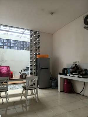 JUAL CEPAT Rumah strategis belakang mall Ciplaz Parung lokasi di Bogor Kab., tersedia melalui melalui situs Olx