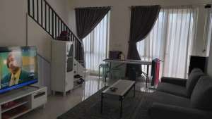 Jual Cepat SHM Full Furnished Cluster Chiara Suvarna Sutera lokasi di Tangerang Kab., tersedia melalui melalui situs Olx