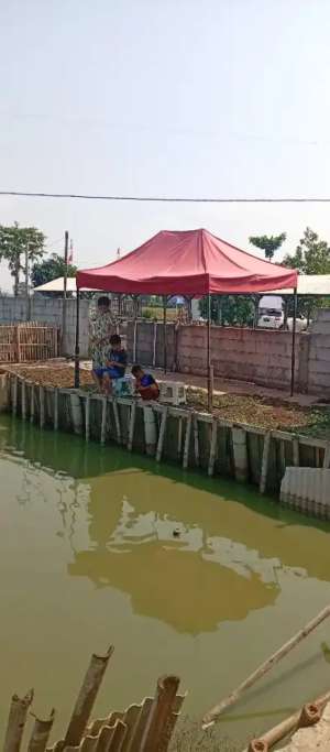 JUAL CEPAT Tanah dan Bangunan lokasi di Karawang Kab., tersedia melalui melalui situs Olx