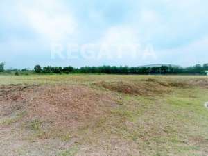 JUAL CEPAT TANAH MATANG SIAP BANGUN KIIC KARAWANG 2Ha lokasi di Karawang Kab., tersedia melalui melalui situs Olx