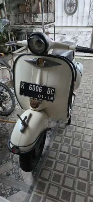 Jual bekas Jual cepat vespa vbb thn 65,lokasi di Bekasi Kab.