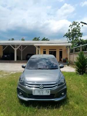 Jual bekas Jual Ertiga GL tangan 1,lokasi di Karawang Kab.