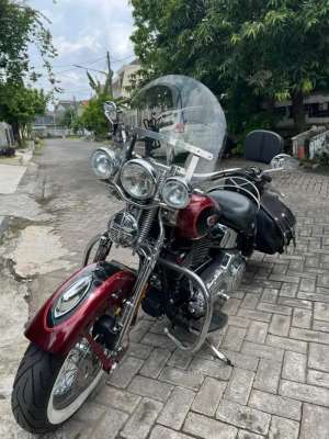 Jual bekas jual heritage springer tahun 2000,lokasi di  ,Surabaya Kota