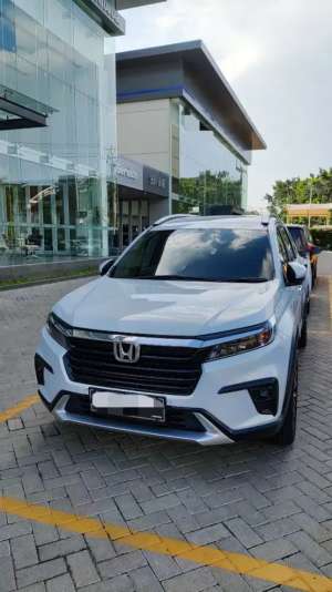 Jual bekas Jual HONDA ALL NEW BR-V BRV Premium Opal White Pearl,lokasi di  