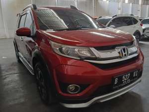 Jual bekas JUAL Honda BR-V E Prestige AT 2016 Merah bebas banjirtabrakan berat,lokasi di Jakarta DKI