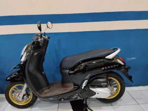 Jual bekas jual Honda Scoopy stylish keyles 2021,lokasi di Tangerang Selatan Kota