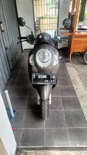 Jual bekas Jual Honda Scoopy tahun 2022 mulus,lokasi di Bandung Kota
