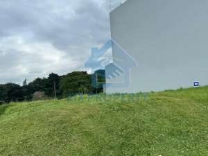 Jual Kavling Rosewood Boulevard 375m2 Summarecon Bogor lokasi di Bogor Kab., tersedia melalui melalui situs Olx