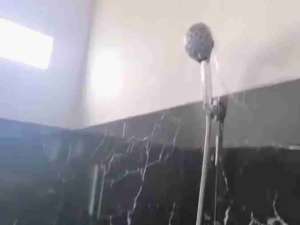 jual kost eklusif bangunan baru utara uns lokasi di Surakarta Kota, tersedia melalui melalui situs Olx