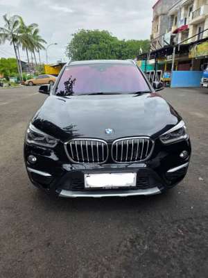 Jual bekas Jual mobil BMW X1 mulus, siapa cepat dia dapat,lokasi di Bekasi Kota
