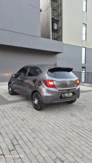 Jual bekas Jual mobil Honda brio Rs tahun 2020 sumua lankap jual crpat,lokasi di  ,Tangerang Kab.