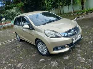 Jual bekas Jual Mobilio E Matic CVT plat R tahun 2014,lokasi di Banyumas Kab.