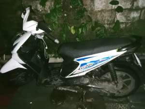Jual bekas JUAL MOTOR BEAT KARBU 2011,lokasi di Depok Kota