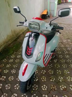 Jual bekas jual motor listrik uwinfly t3s pro,lokasi di Gamping