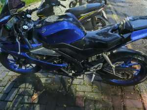 Jual bekas JUAL MOTOR R15 V3 2017,lokasi di  ,Tangerang Kab.