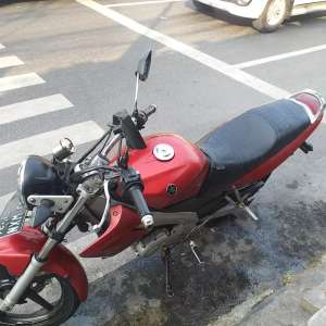 Jual bekas Jual motor vixion seken second,lokasi di Jakarta Barat