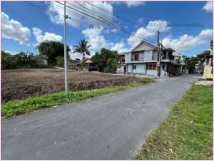 Jual murah dekat UGM akses mobil papasan lokasi di Sleman Kab., tersedia melalui melalui situs Olx