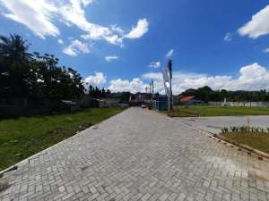 Jual Murah Tanah Dalam Cluster Pinggir Jl Raya Jagakarsa Jaksel lokasi di Jakarta Selatan, tersedia melalui melalui situs Olx