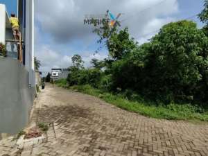 Jual murah tanah di perumahan Graha Dewata Lowokwaru Malang lokasi di Malang Kota, tersedia melalui melalui situs Olx