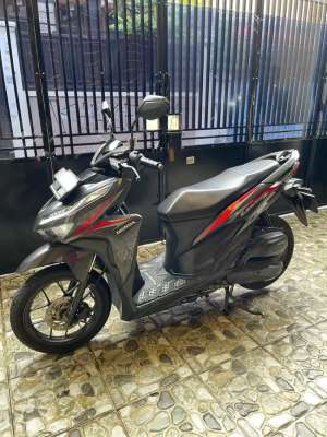 Jual bekas Jual Murah - Vario 125cc tahun 2019 pajak hidup, kondisi baik,lokasi di Jakarta Pusat