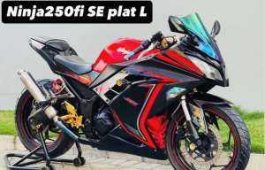 Jual bekas Jual Ninja 250 fi 2015,lokasi di Surabaya Kota