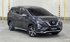 Jual bekas JUAL Nissan Livina 1.5 VL AT 2022 Abu-abu kilometer 17rb,lokasi di Jawa Barat