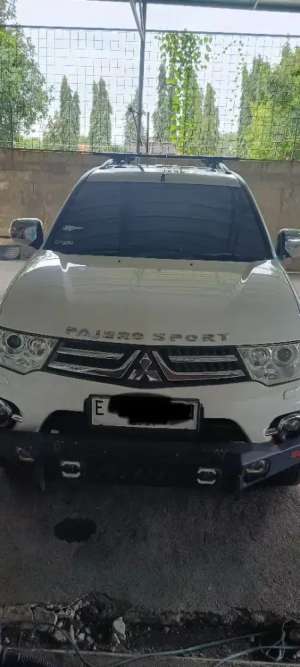 Jual bekas Jual Pajero sport Dakkar 2015,lokasi di Cirebon Kota