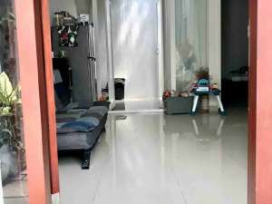 JUAL RUGI Rumah Murah di Kawasan Elite Grand Harvest Kebraon , Gunungsari Wiyung lokasi di Surabaya Kota, tersedia melalui melalui situs Olx