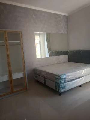 JUAL RUMAH 2 lantai PISANGAN BARU Moderen nyaman dan aman lokasi di Jakarta Timur, tersedia melalui melalui situs Olx