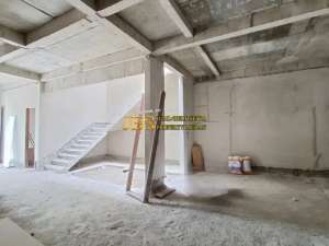 Jual Rumah 2,5 Tingkat di Komplek Citraland Gama City Medan Cluster Rochester Park lokasi di Medan Kota, tersedia melalui melalui situs Olx