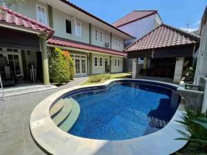 jual rumah 6 are di Laksamana renon denpasar Bali lokasi di Denpasar Kota, tersedia melalui melalui situs Olx