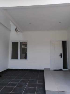 Jual Rumah Baru,3 Lantai di Tomang, SHM 41 BR, 80 M2, Jakarta Barat lokasi di Jakarta Barat, tersedia melalui melalui situs Olx
