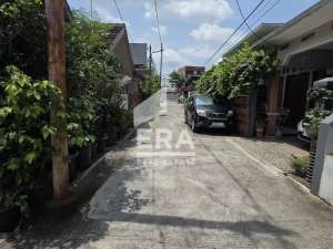 Jual Rumah Bebas Banjir Di Pekayon Bekasi Selatan lokasi di Bekasi Kota, tersedia melalui melalui situs Olx