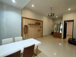 JUAL RUMAH CANTIK BATUNUNGGAL lokasi di Bandung Kota, tersedia melalui melalui situs Olx
