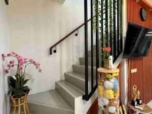 Jual Rumah Cantik dan Rapi siap Huni di Premier Estate kranggan Jati Raden lokasi di Bekasi Kota, tersedia melalui melalui situs Olx