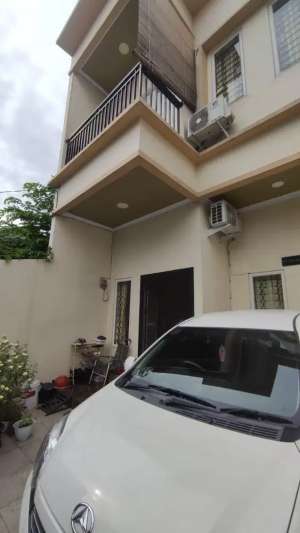 Jual Rumah cengkareng lokasi di Jakarta Barat, tersedia melalui melalui situs Olx