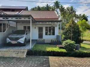 Jual Rumah di Kairagi , Mapanget Manado lokasi di Manado Kota, tersedia melalui melalui situs Olx