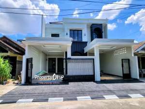 Jual Rumah Di Nusa Loka BSD Serpong Dekat Bintaro Dan Jakarta lokasi di Tangerang Selatan Kota, tersedia melalui melalui situs Olx