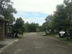 Jual Rumah Eminent Cluster Ilustria BSD Serpong Tangerang lokasi di Tangerang Kab., tersedia melalui melalui situs Olx