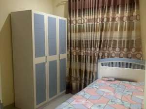 JUAL RUMAH GREEN LAKE CITY SEMI FURNISH lokasi di Tangerang Kota, tersedia melalui melalui situs Olx