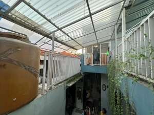Jual Rumah Kebonsari Jambangan dekat Ketintang Karah Gayungsari SBY lokasi di Surabaya Kota, tersedia melalui melalui situs Olx