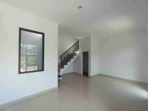 Jual Rumah Klasik Modern 2lantai Readystock dkt Kampus ITB Bandung lokasi di Bandung Kab., tersedia melalui melalui situs Olx