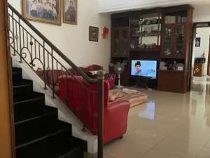 Jual Rumah Kokoh 2 Lantai Batununggal Bandung lokasi di Bandung Kota, tersedia melalui melalui situs Olx