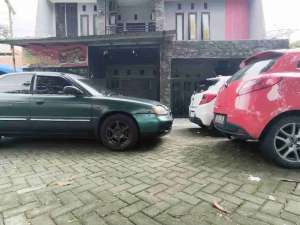 Jual Rumah Kost KT 19Rumah Induk Selangkah Ke Kampus Ubaya Tenggilis Mejoyo lokasi di Surabaya Kota, tersedia melalui melalui situs Olx