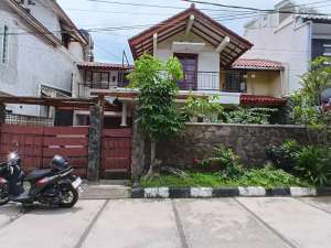 Jual Rumah lokasi strategis komplek Pasteur dekat tol lokasi di Bandung Kota, tersedia melalui melalui situs Olx